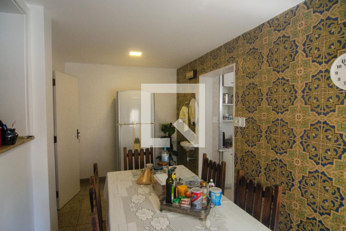 Apartamento, 3 quartos, 272 m² - Foto 112