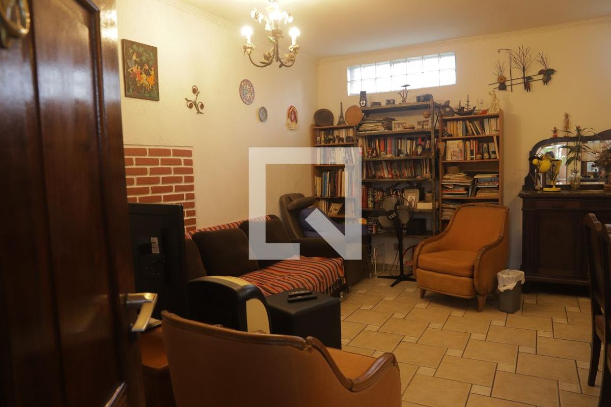 Casa, 3 quartos, 124 m² - Foto 2