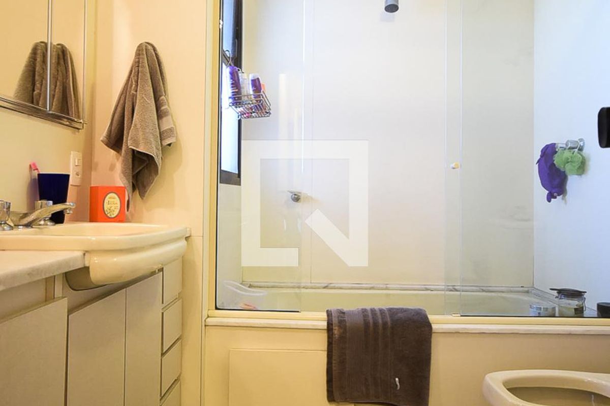 Apartamento, 3 quartos, 140 m² - Foto 66