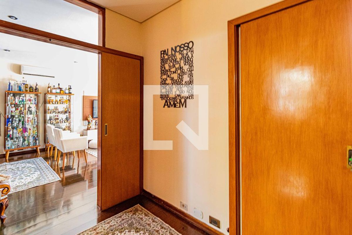 Casa, 4 quartos, 350 m² - Foto 34