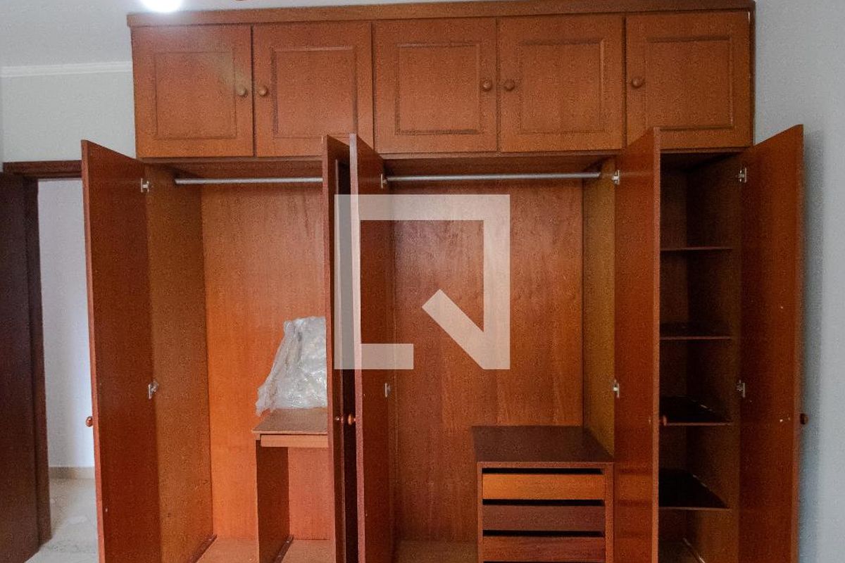 Apartamento à Venda - Cambuí, 3 Quartos,  140 m2 em , Campinas - sp | SoloBR