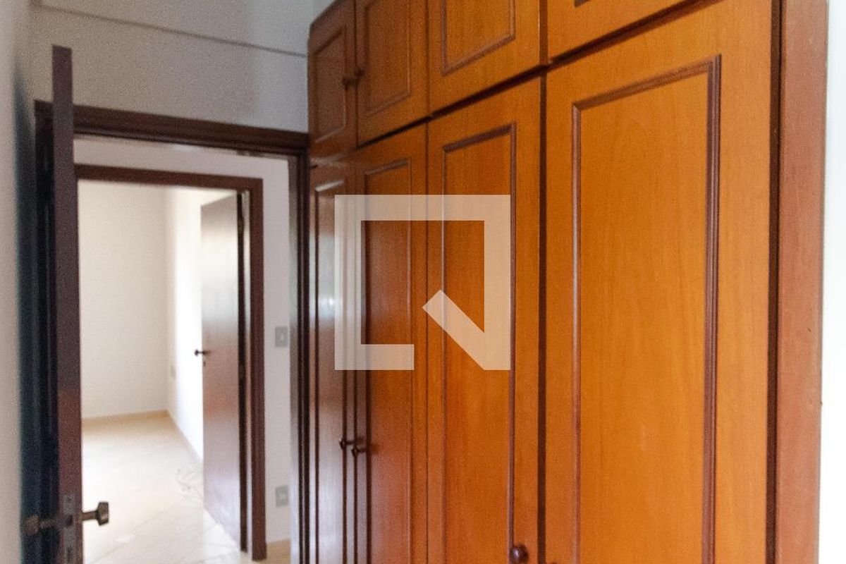 Apartamento à Venda - Cambuí, 3 Quartos,  140 m2 em , Campinas - sp | SoloBR