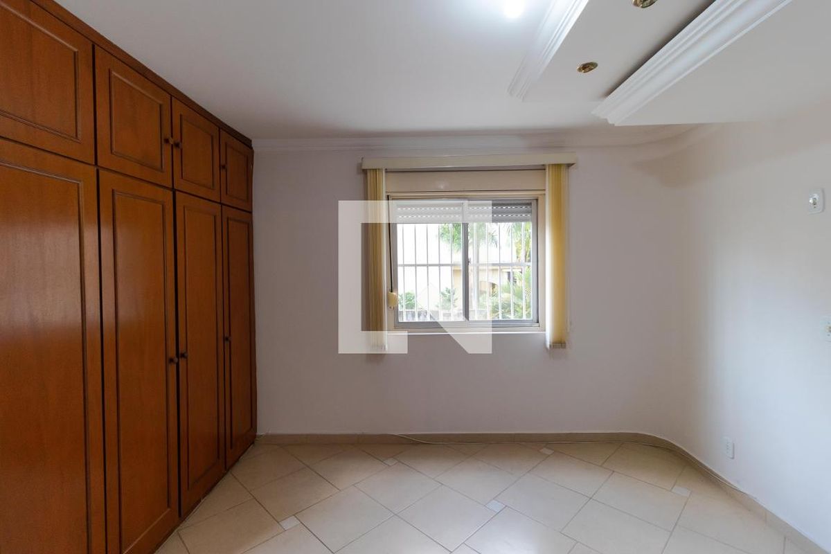 Apartamento à Venda - Cambuí, 3 Quartos,  140 m2 em , Campinas - sp | SoloBR
