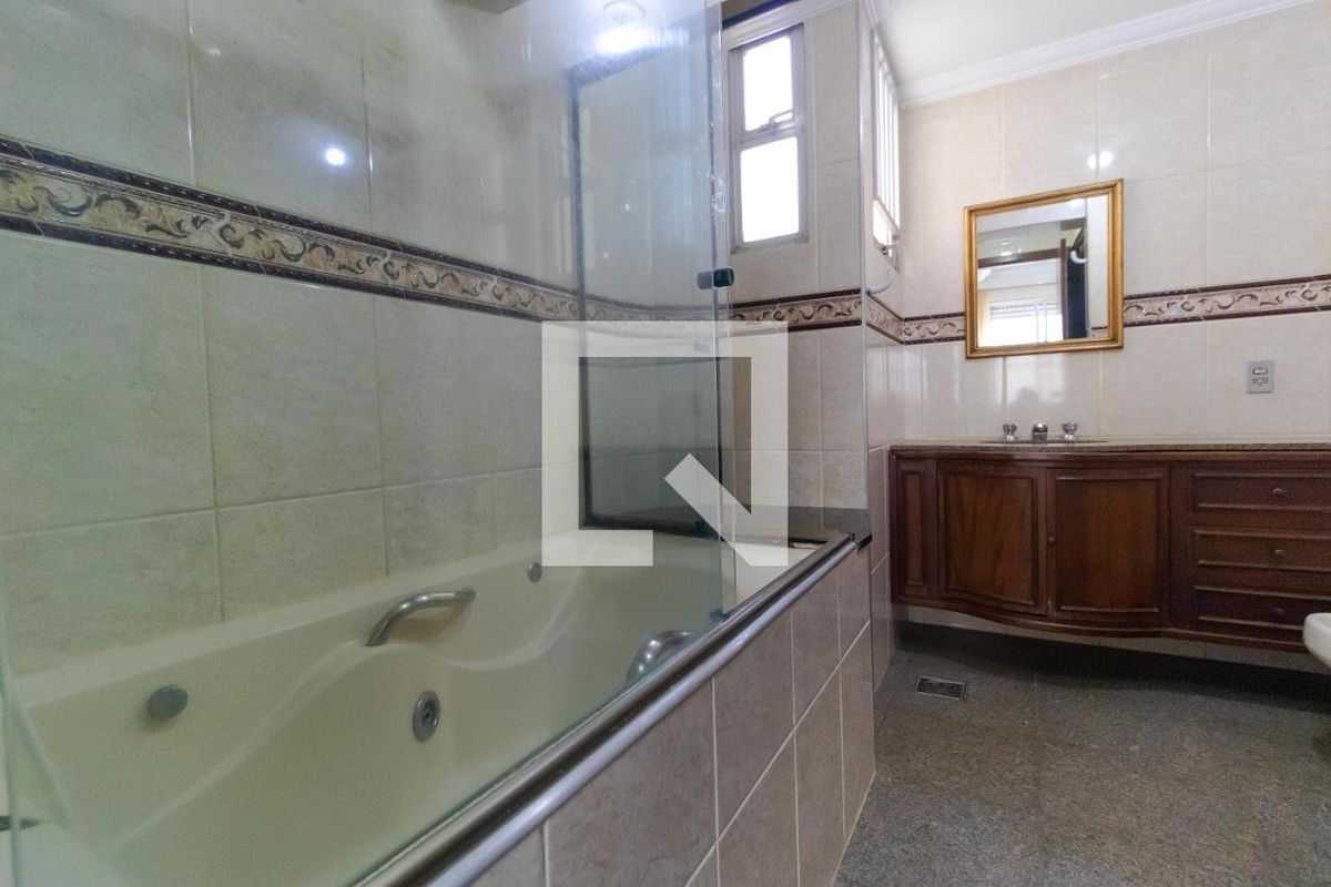 Apartamento à Venda - Cambuí, 3 Quartos,  140 m2 em , Campinas - sp | SoloBR