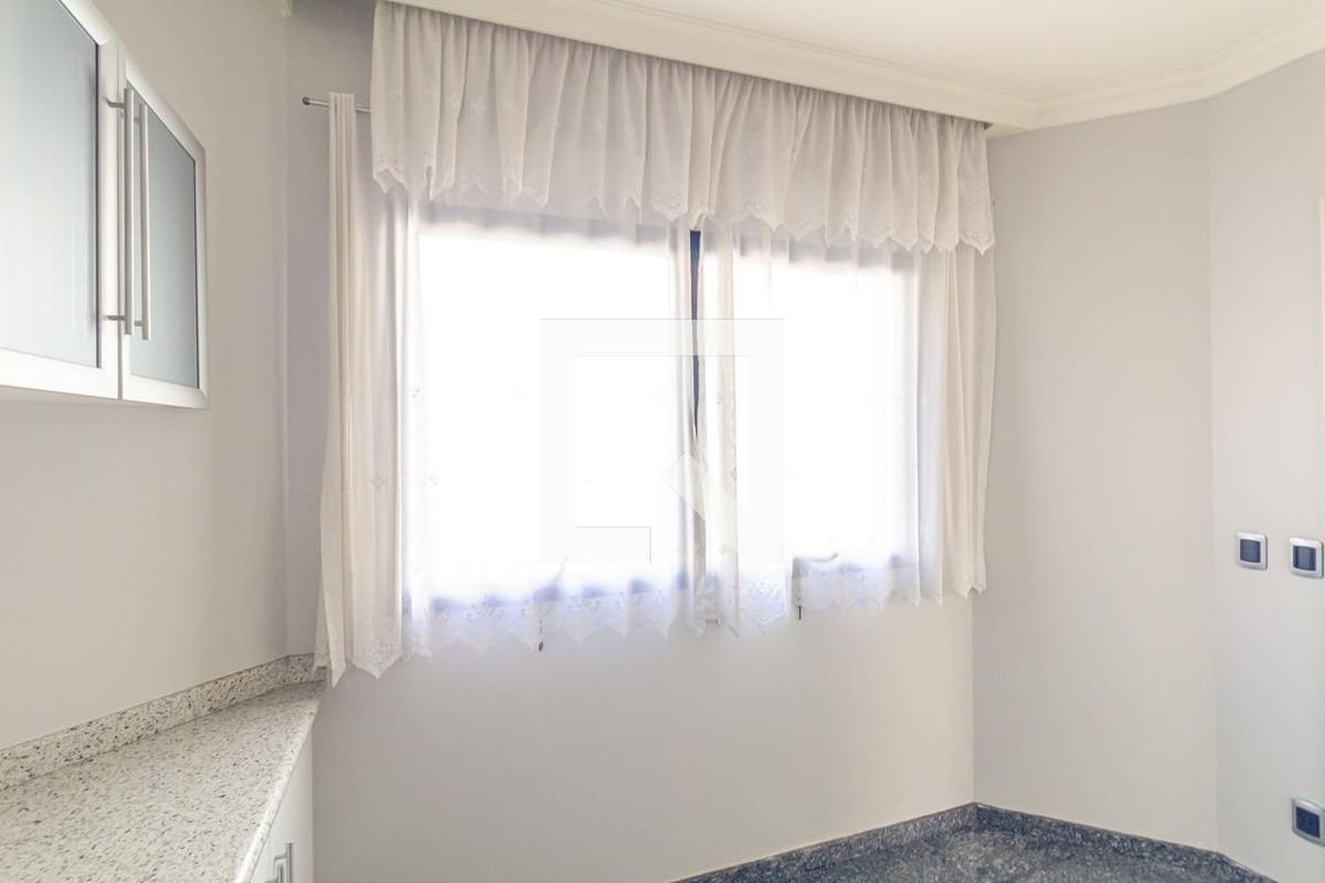 Apartamento, 3 quartos, 180 m² - Foto 132