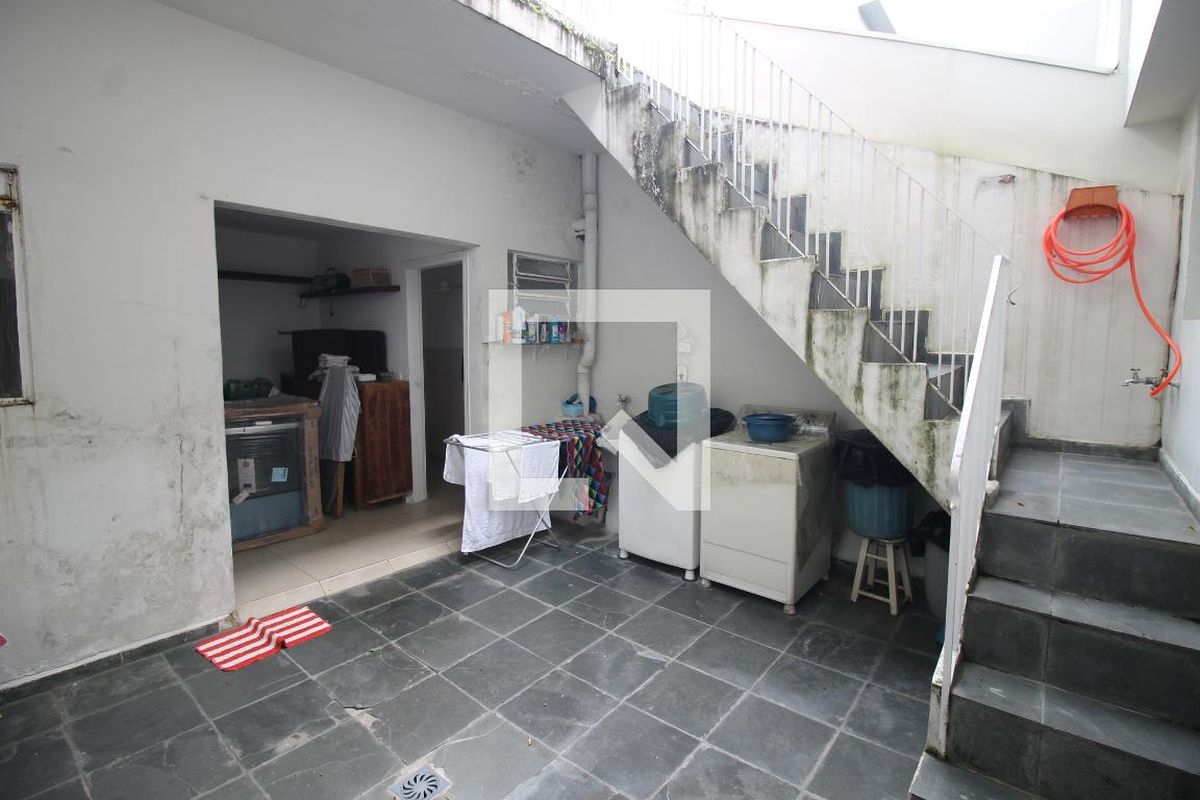 Casa, 3 quartos, 310 m² - Foto 37
