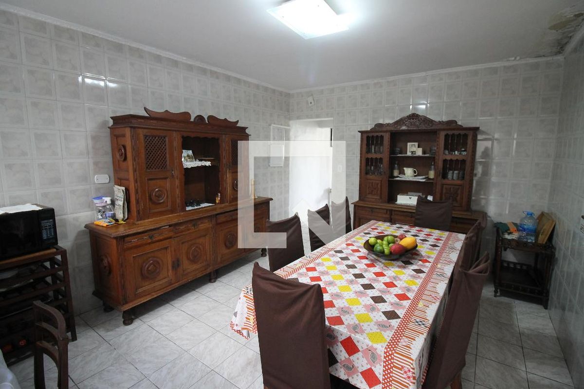 Casa, 3 quartos, 310 m² - Foto 33