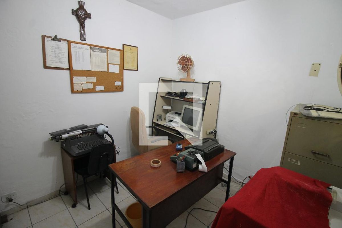 Casa, 3 quartos, 310 m² - Foto 49