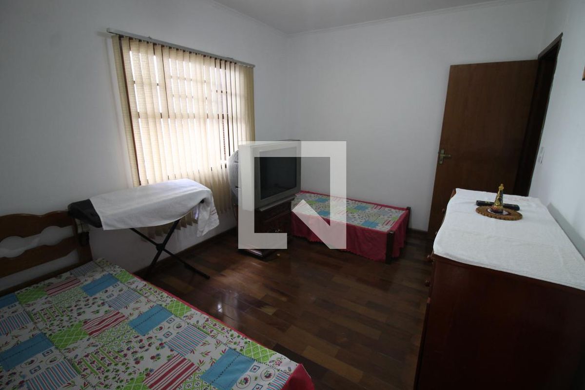 Casa, 3 quartos, 310 m² - Foto 17