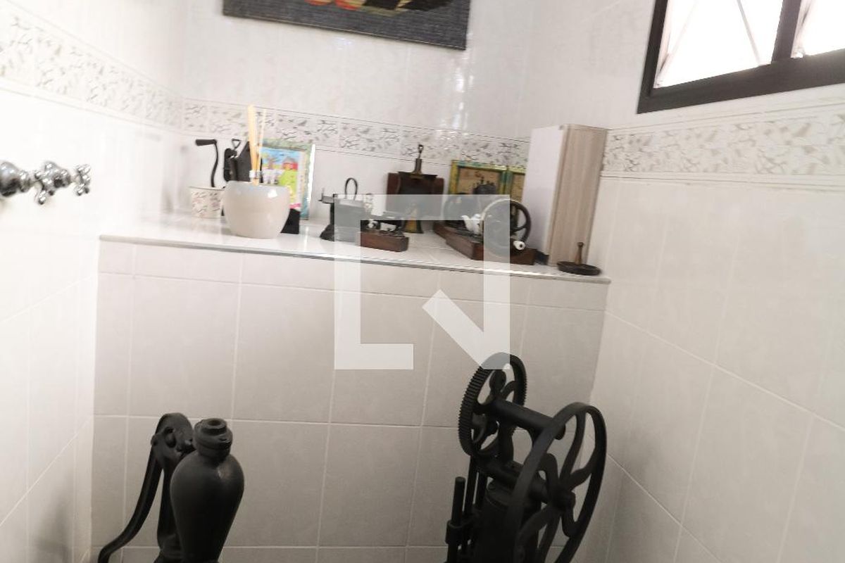 Casa, 3 quartos, 233 m² - Foto 40