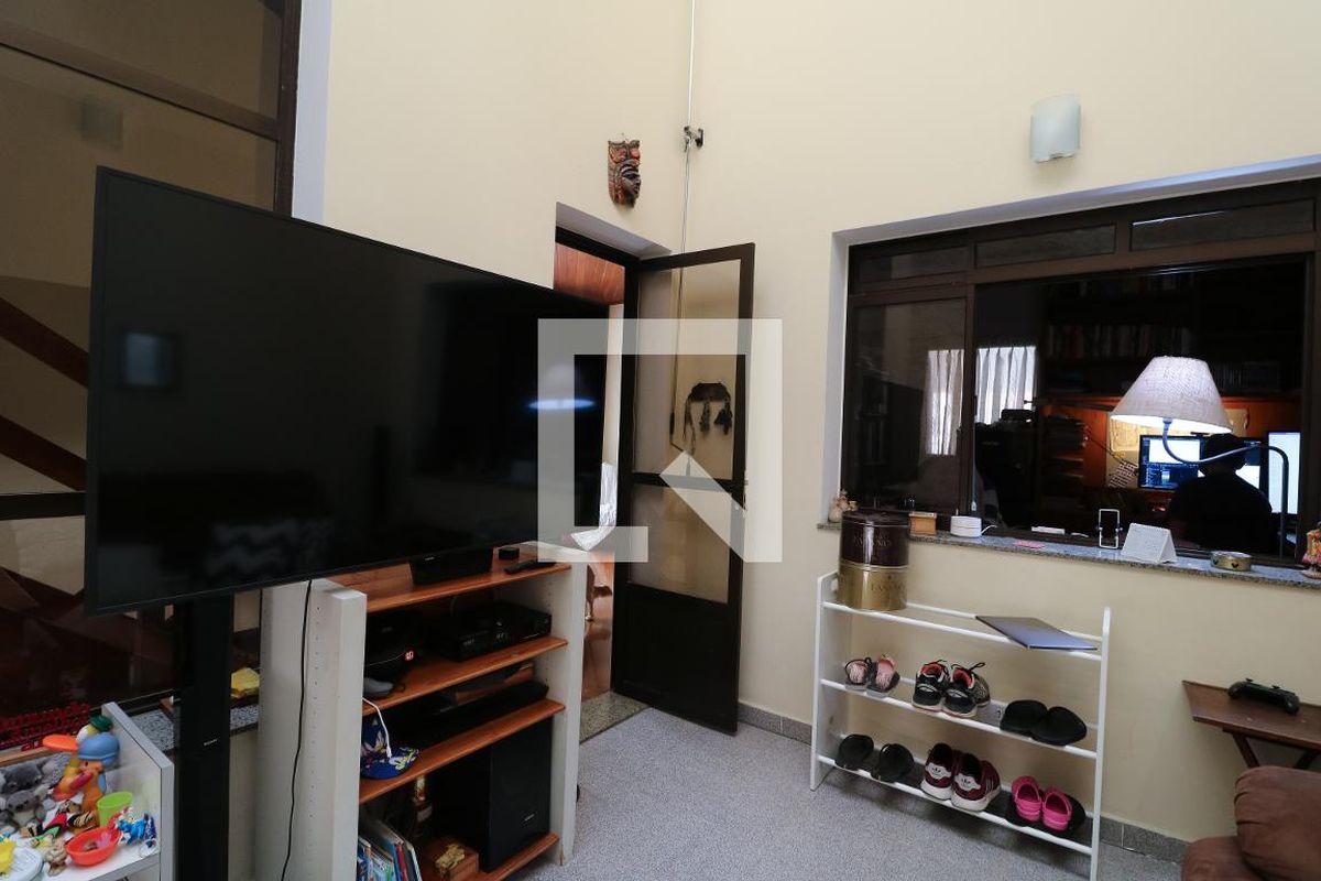 Casa, 3 quartos, 233 m² - Foto 18