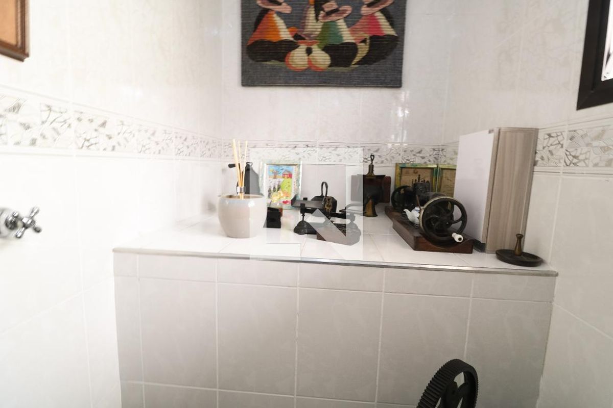 Casa, 3 quartos, 233 m² - Foto 36