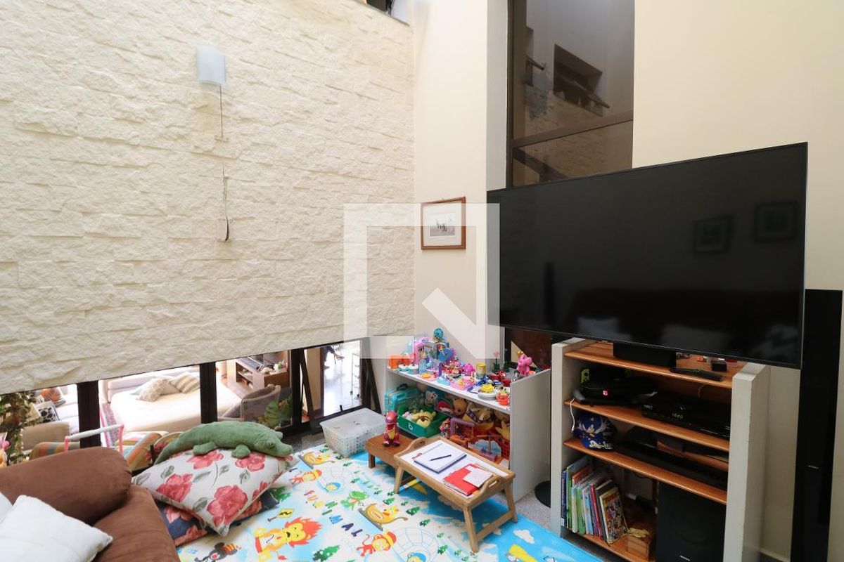 Casa, 3 quartos, 233 m² - Foto 14