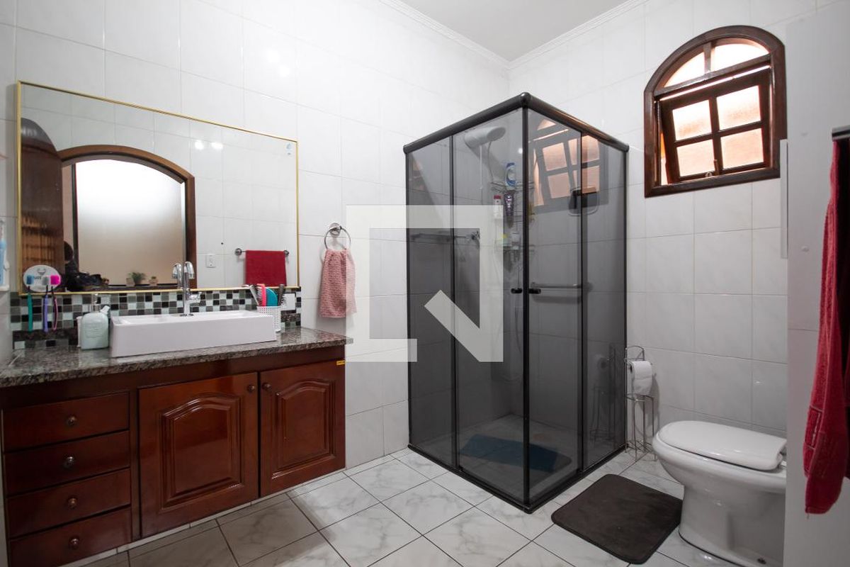 Casa, 3 quartos, 246 m² - Foto 44
