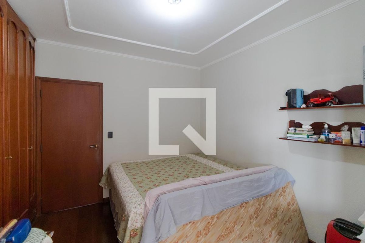 Casa à Venda - Jardim Chapadão, 4 Quartos,  327 m2 em , Campinas - sp | SoloBR