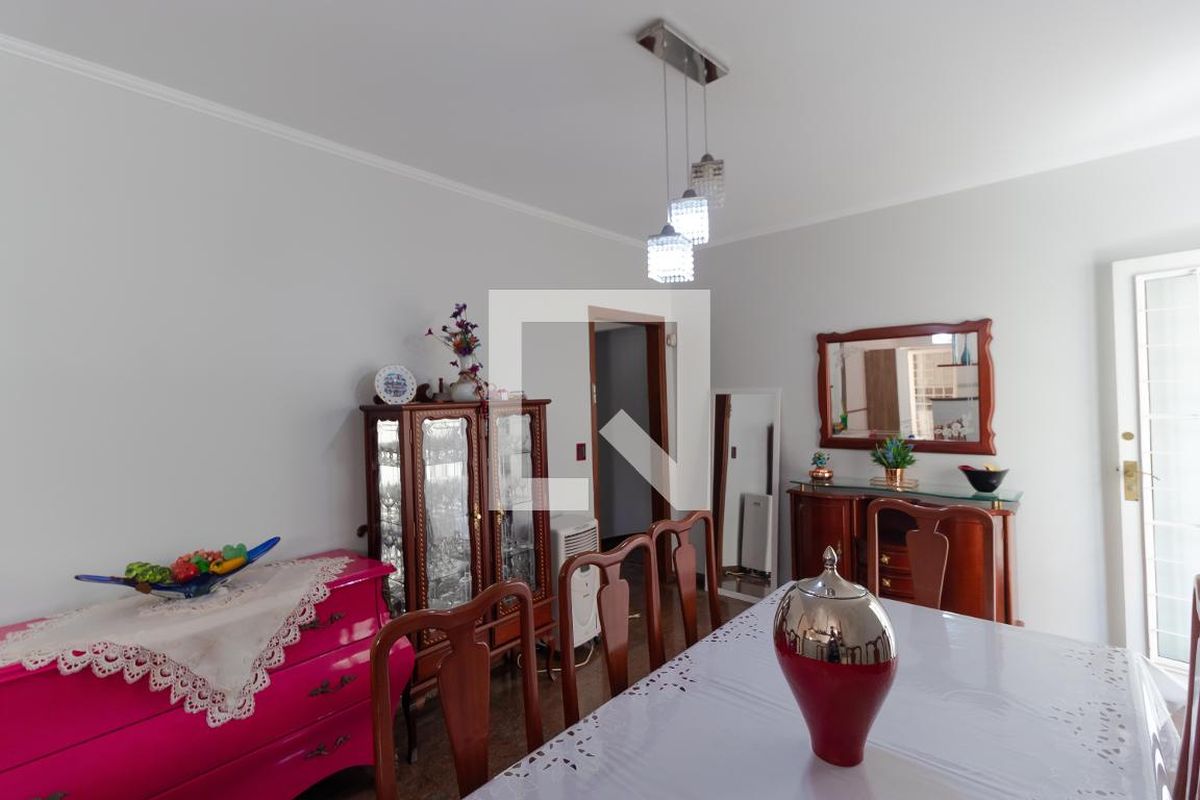 Casa à Venda - Jardim Chapadão, 4 Quartos,  327 m2 em , Campinas - sp | SoloBR