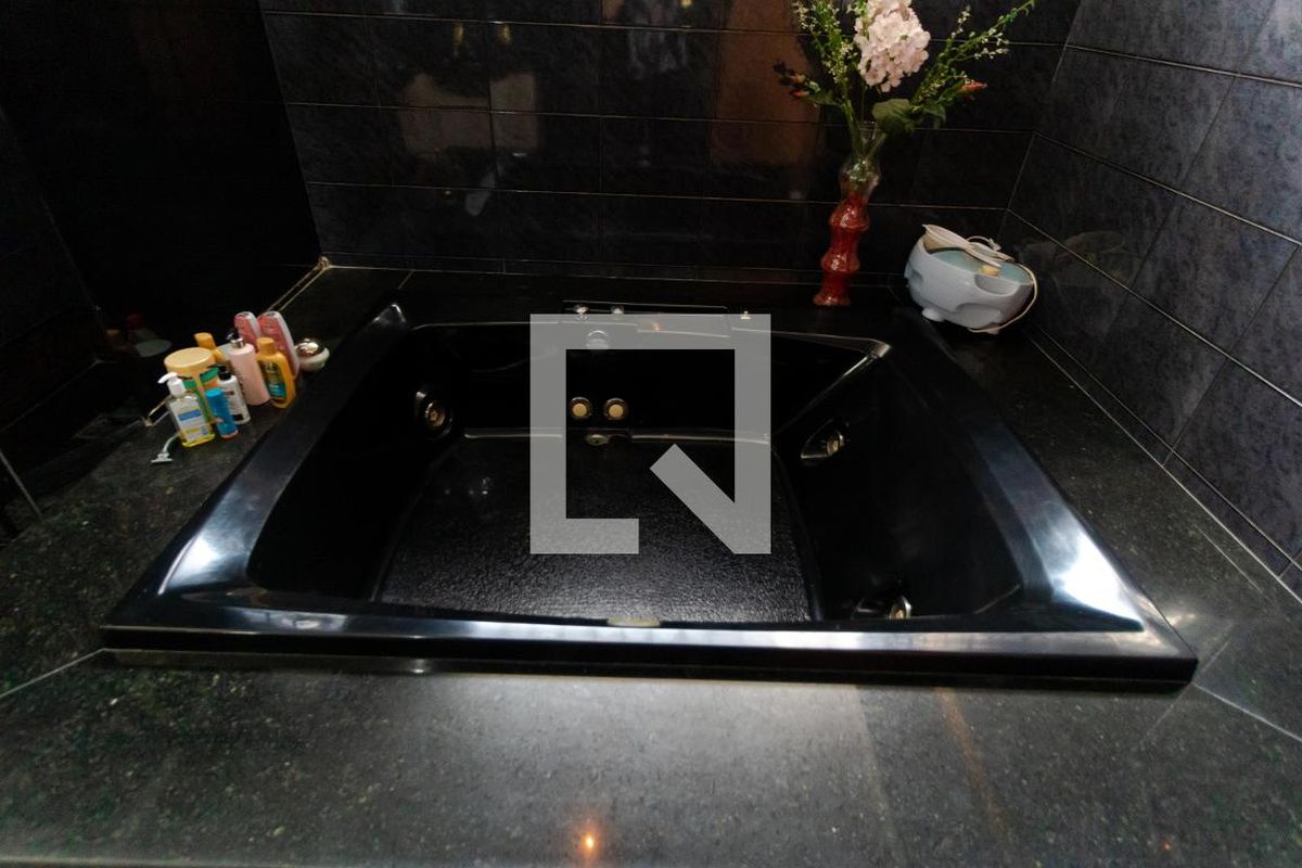 Casa à Venda - Jardim Chapadão, 4 Quartos,  327 m2 em , Campinas - sp | SoloBR