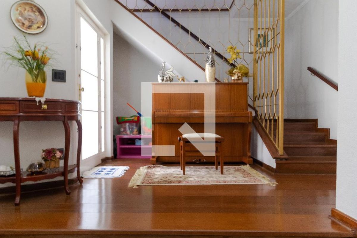 Casa à Venda - Jardim Chapadão, 4 Quartos,  327 m2 em , Campinas - sp | SoloBR