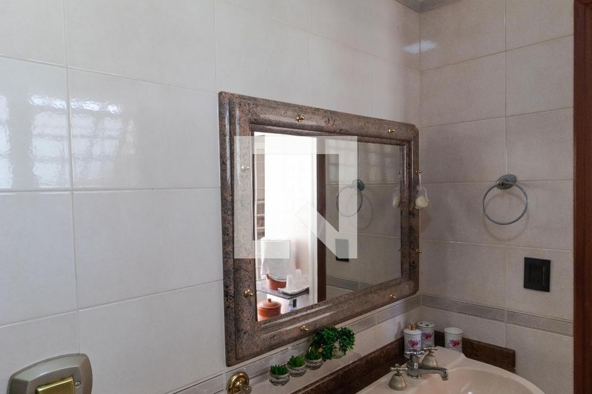 Casa à Venda - Jardim Chapadão, 4 Quartos,  327 m2 em , Campinas - sp | SoloBR