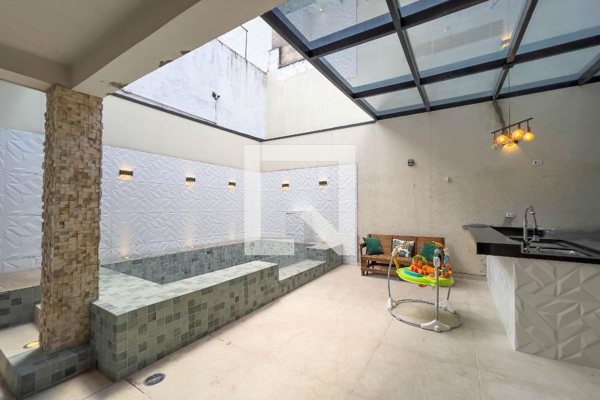 Casa, 4 quartos, 240 m² - Foto 92