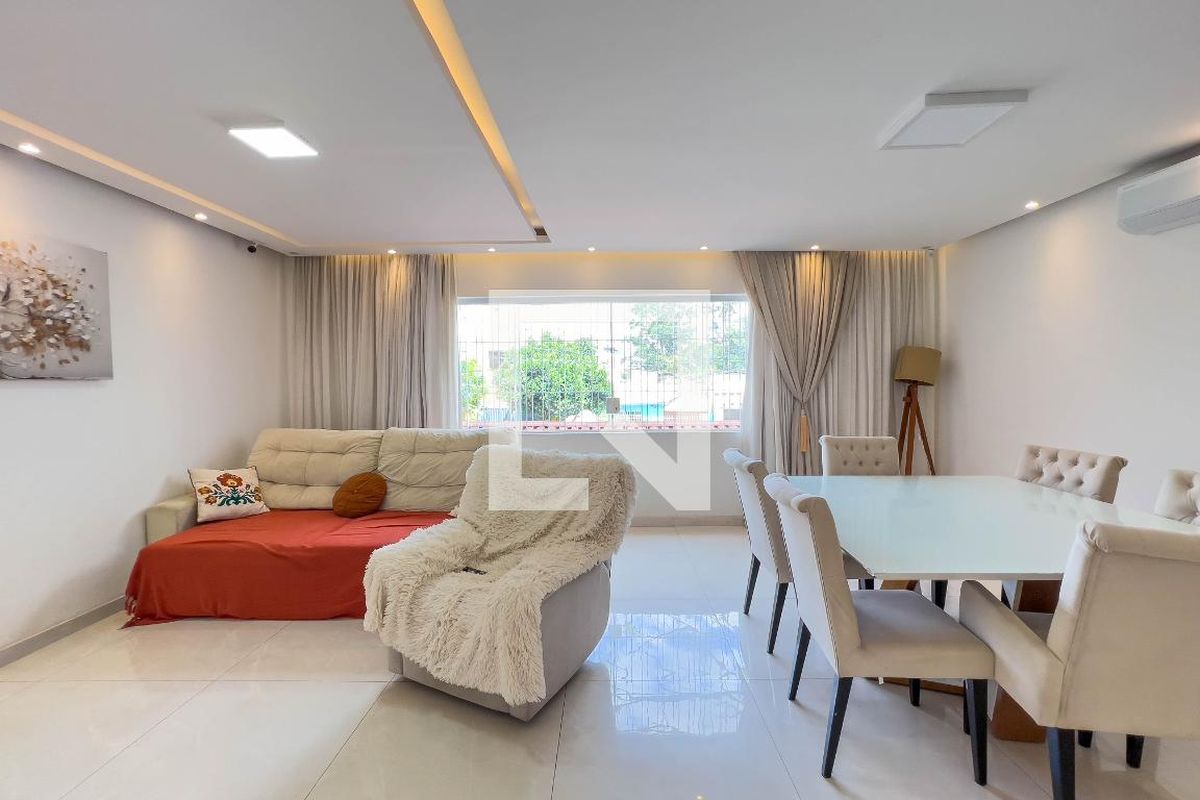Casa, 4 quartos, 240 m² - Foto 8