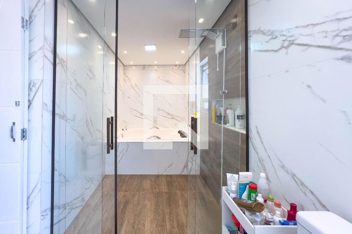 Casa, 4 quartos, 240 m² - Foto 48