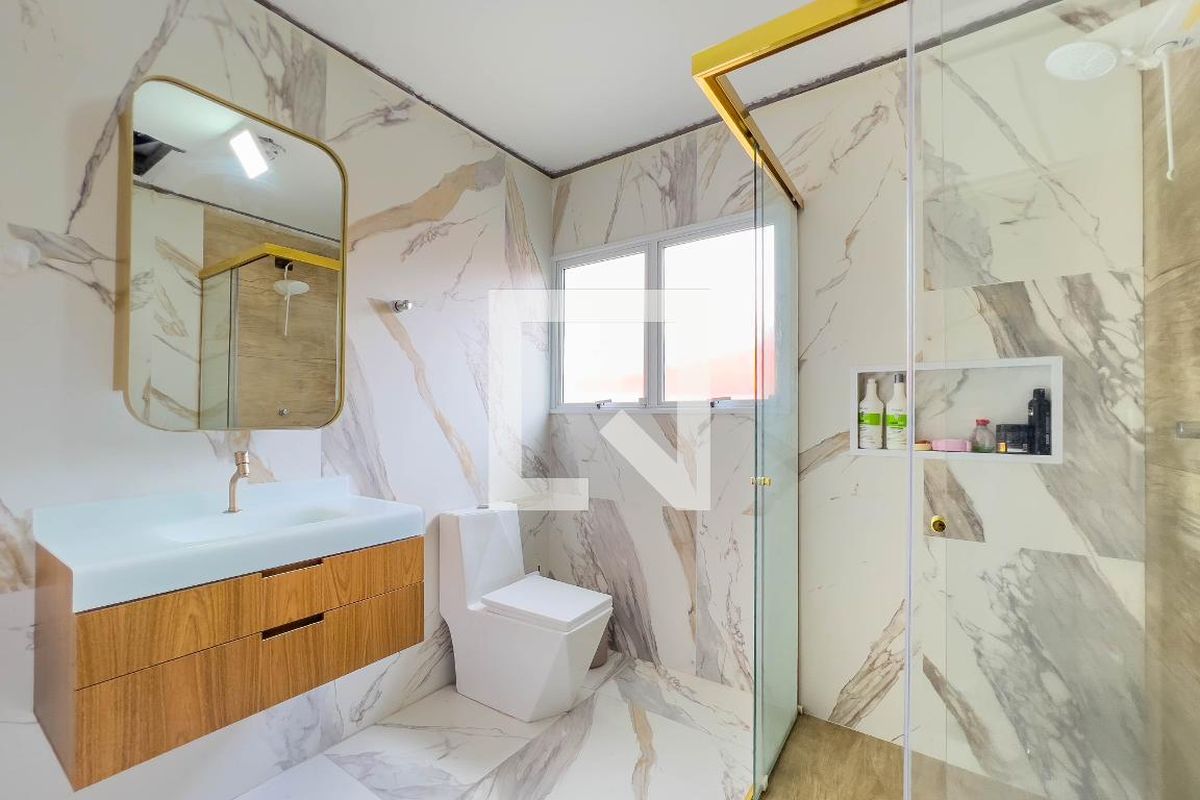 Casa, 4 quartos, 240 m² - Foto 54