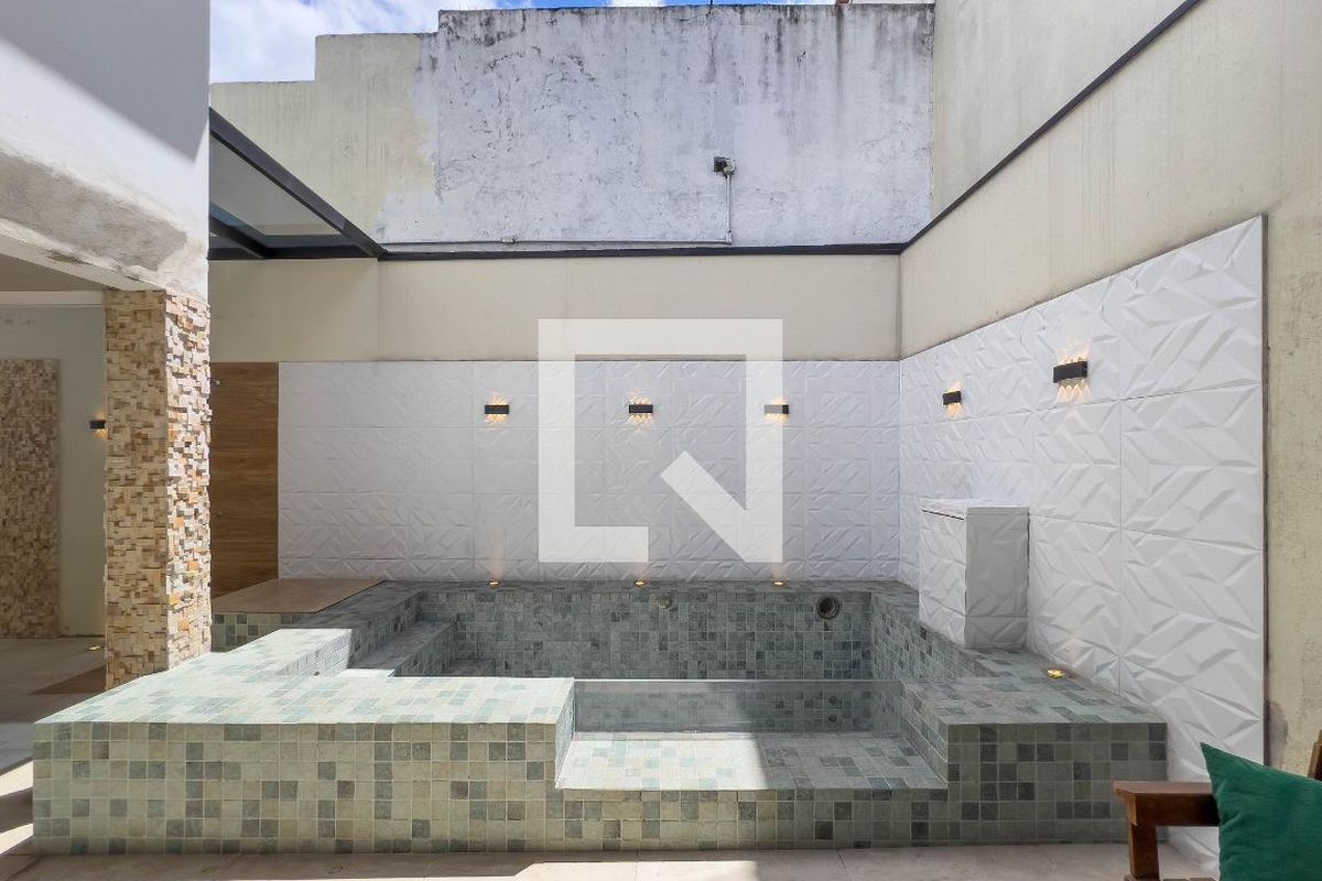 Casa, 4 quartos, 240 m² - Foto 102