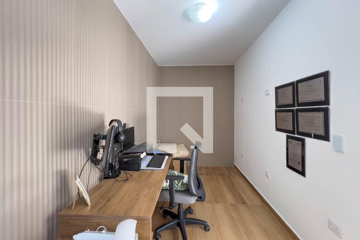 Casa, 4 quartos, 240 m² - Foto 32
