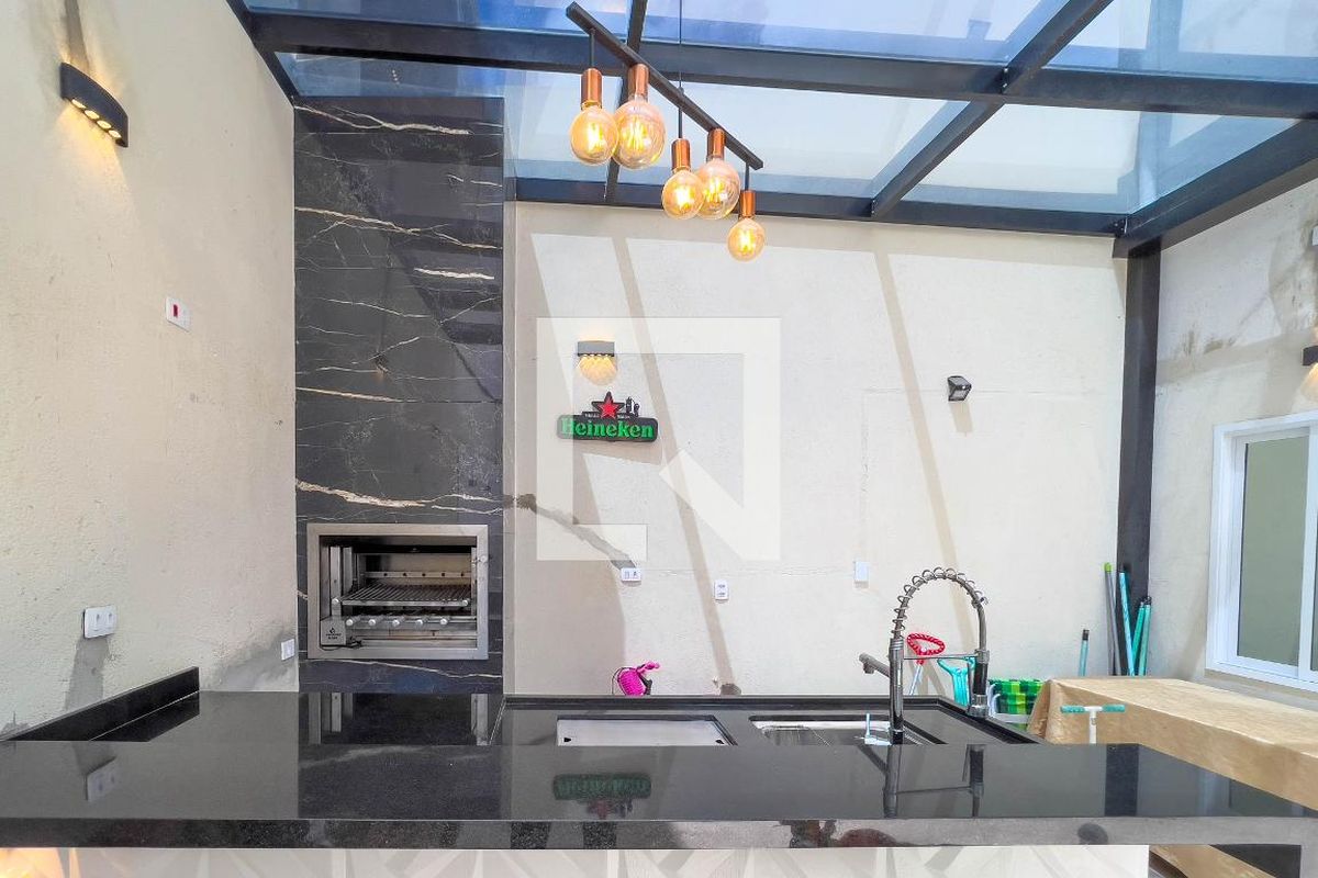 Casa, 4 quartos, 240 m² - Foto 100