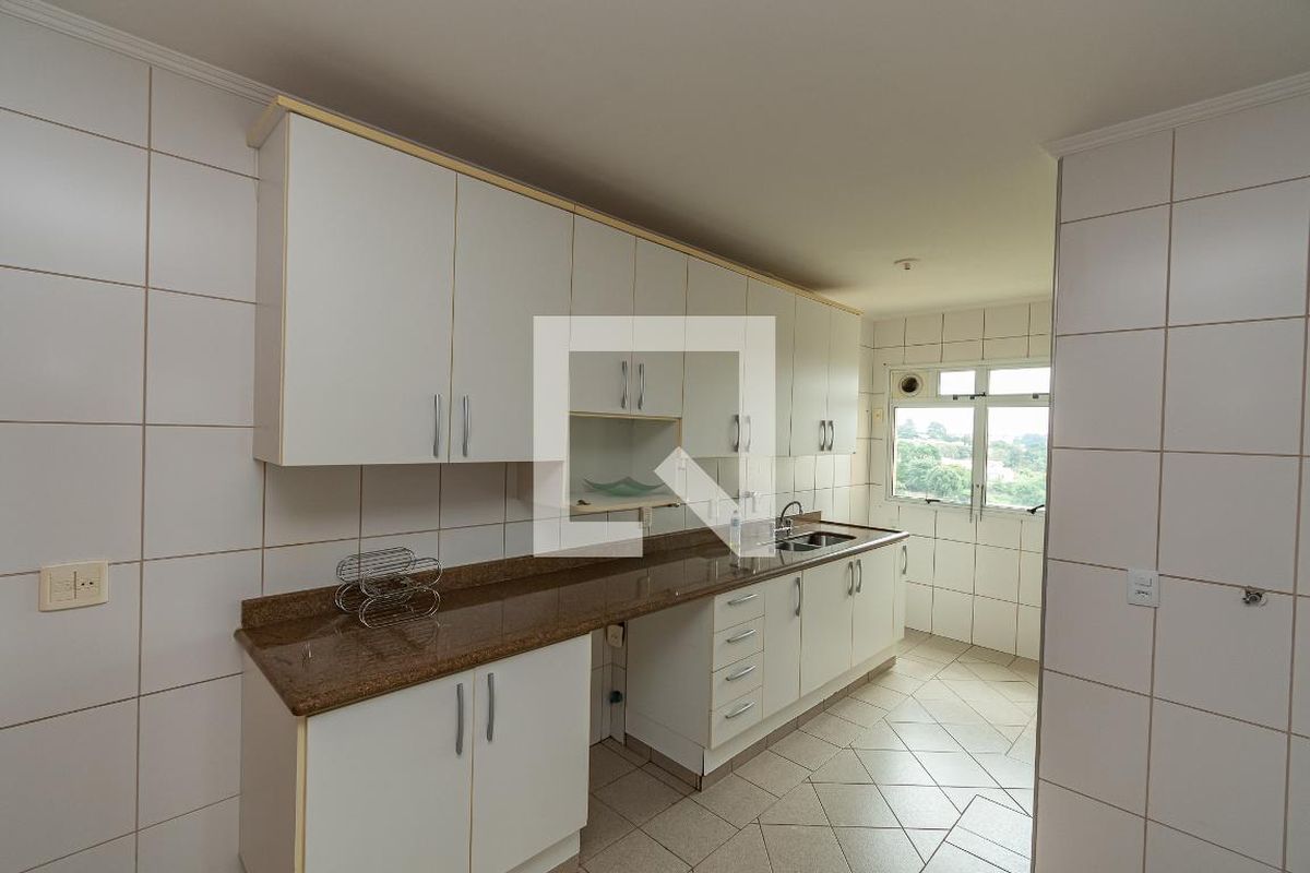Apartamento à Venda - Mansões Santo Antônio, 4 Quartos,  135 m2 em , Campinas - sp | SoloBR