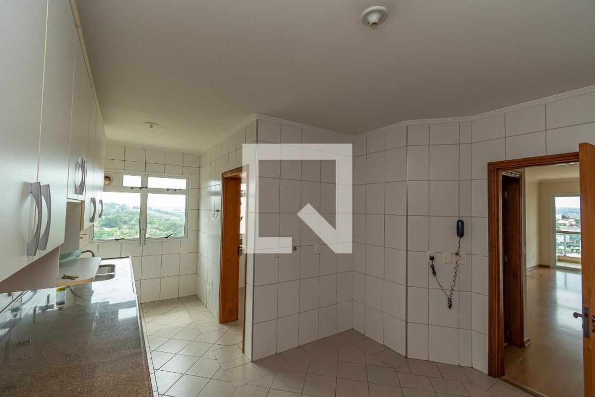 Apartamento à Venda - Mansões Santo Antônio, 4 Quartos,  135 m2 em , Campinas - sp | SoloBR
