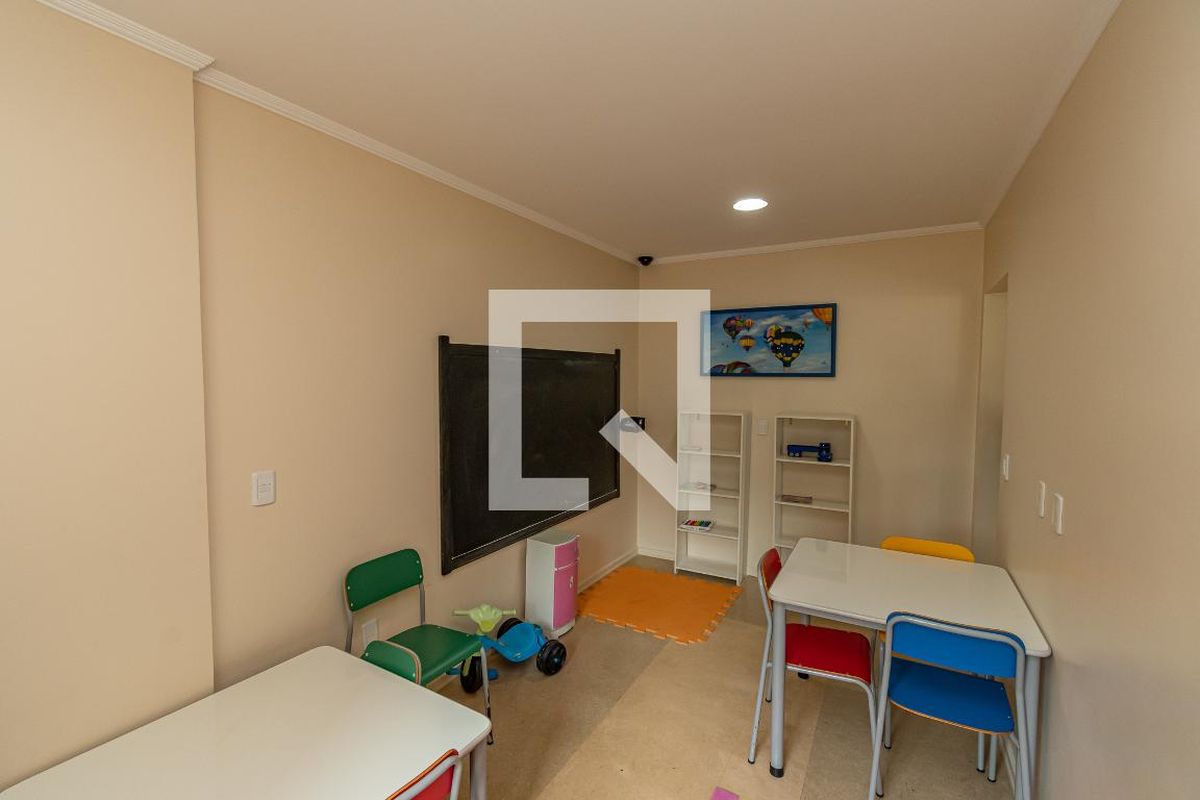 Apartamento à Venda - Mansões Santo Antônio, 4 Quartos,  135 m2 em , Campinas - sp | SoloBR