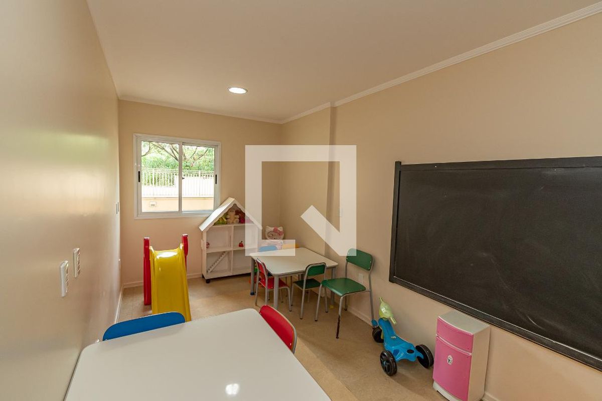 Apartamento à Venda - Mansões Santo Antônio, 4 Quartos,  135 m2 em , Campinas - sp | SoloBR