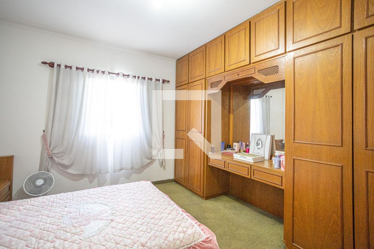 Casa, 4 quartos, 270 m² - Foto 38
