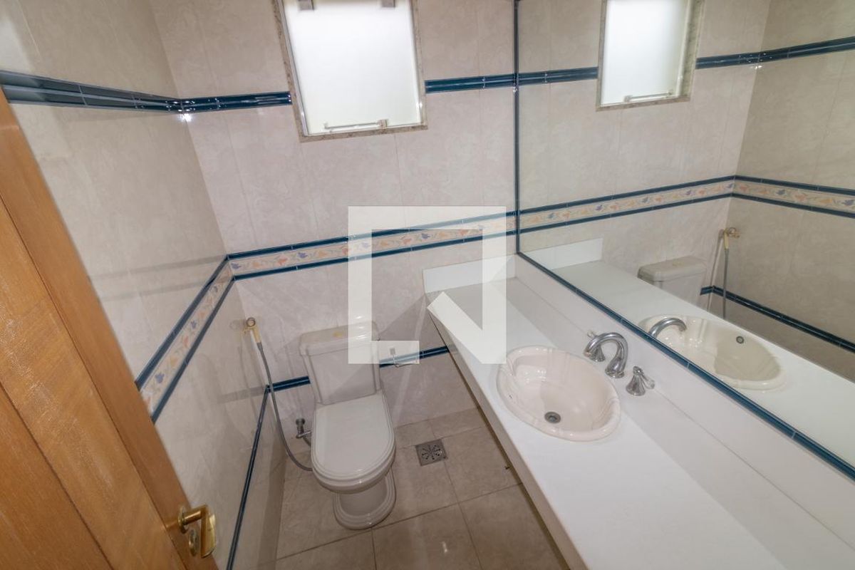 Casa, 6 quartos, 600 m² - Foto 32