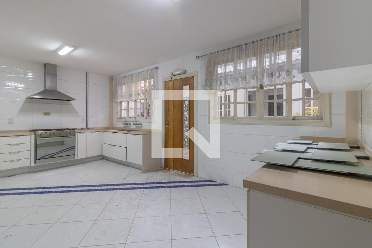 Casa, 6 quartos, 600 m² - Foto 178