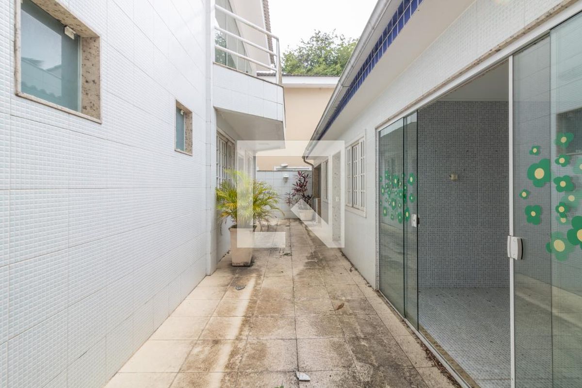 Casa, 6 quartos, 600 m² - Foto 194