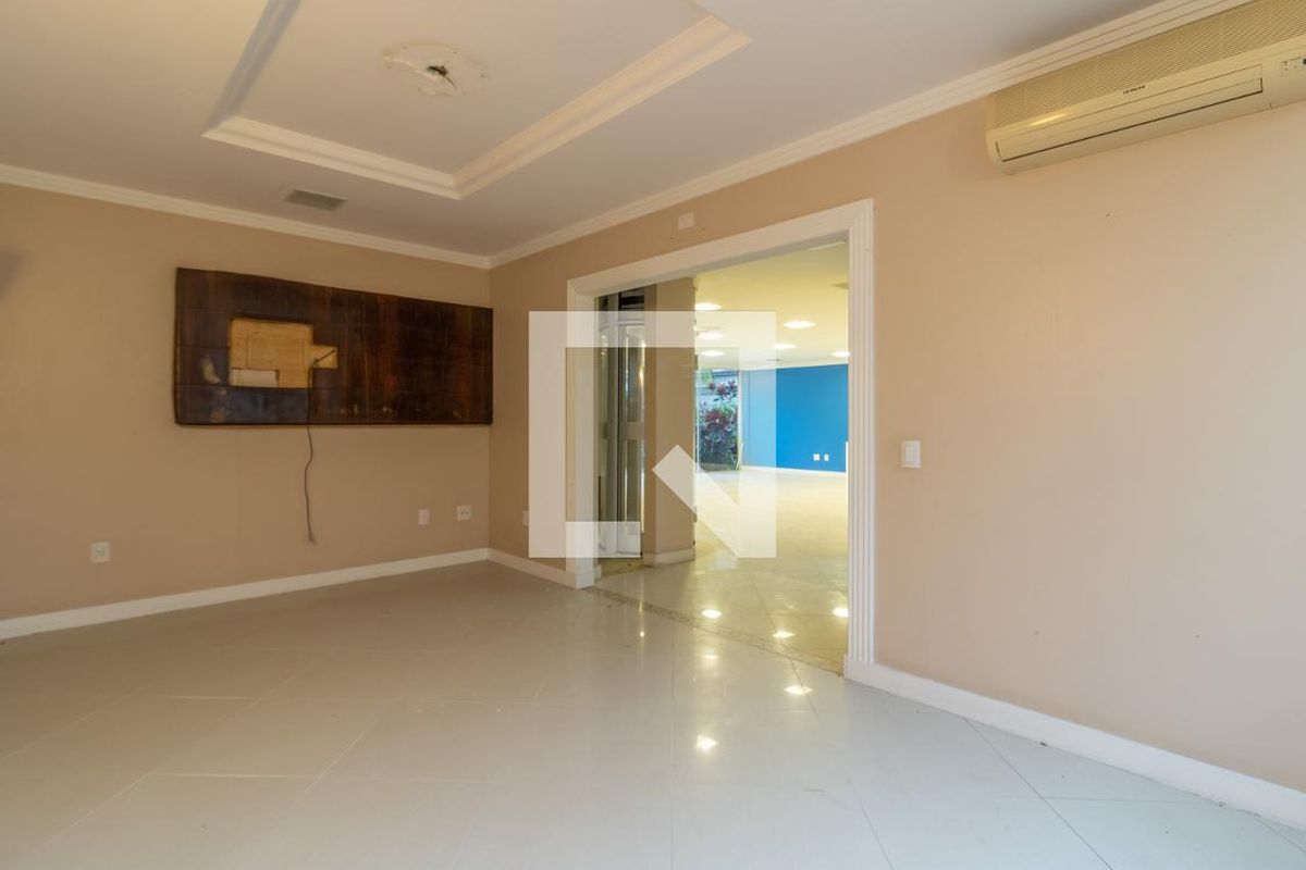 Casa, 6 quartos, 600 m² - Foto 18