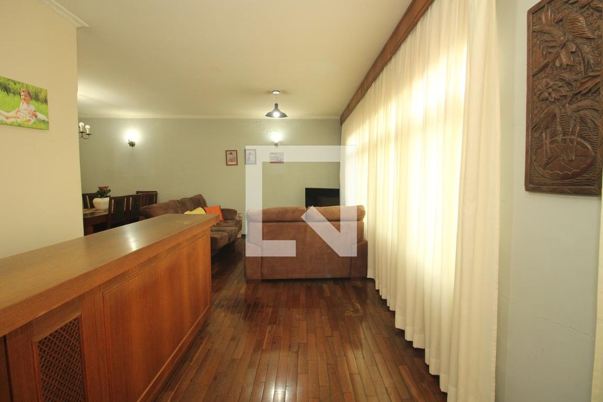 Casa, 3 quartos, 126 m² - Foto 2