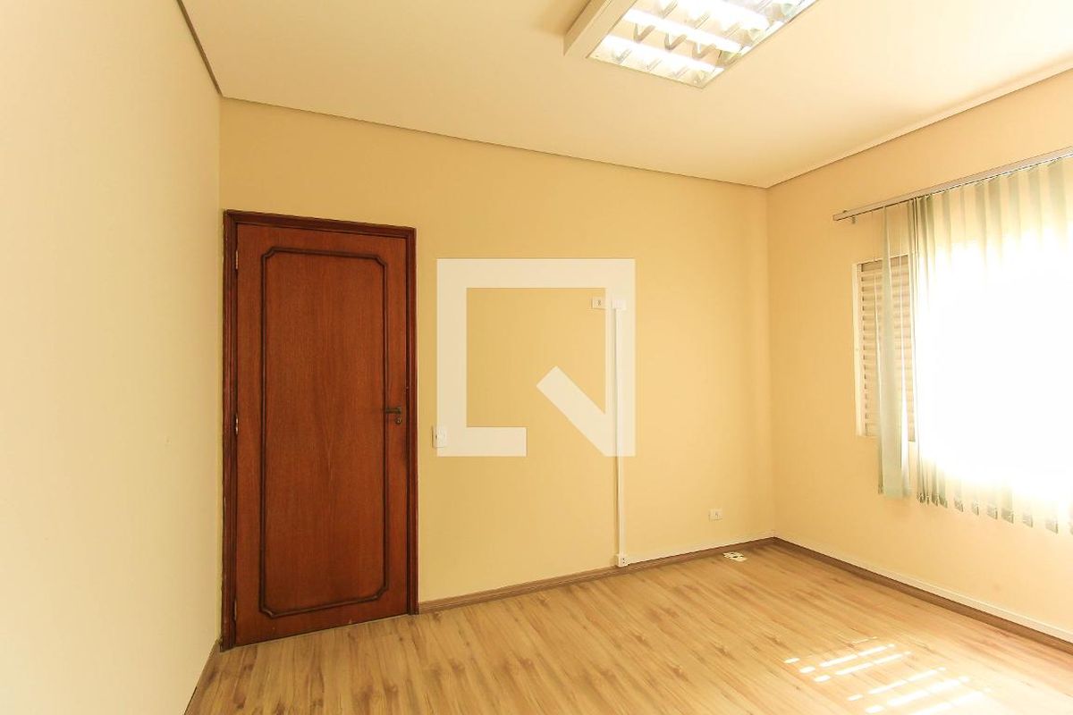 Casa, 3 quartos, 250 m² - Foto 14