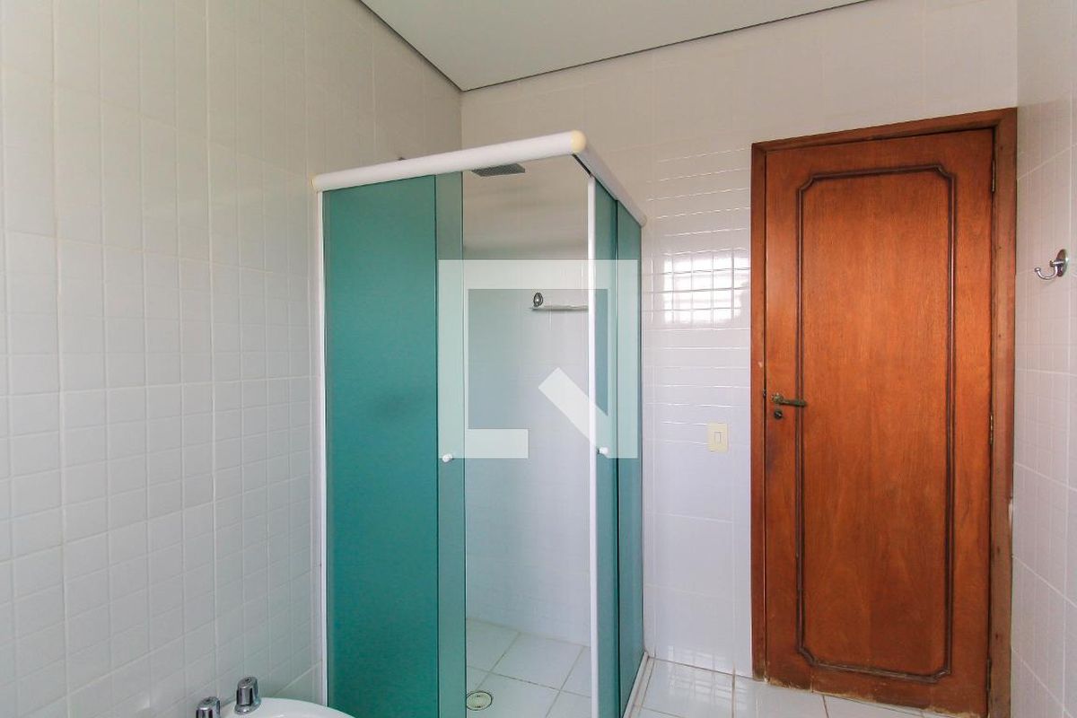 Casa, 3 quartos, 250 m² - Foto 30