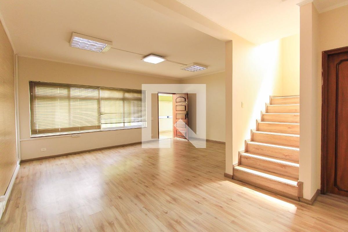Casa, 3 quartos, 250 m² - Foto 4