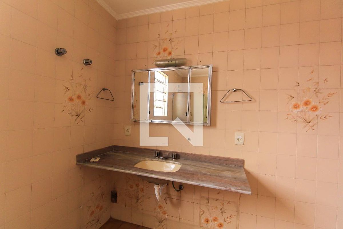 Casa, 3 quartos, 250 m² - Foto 20
