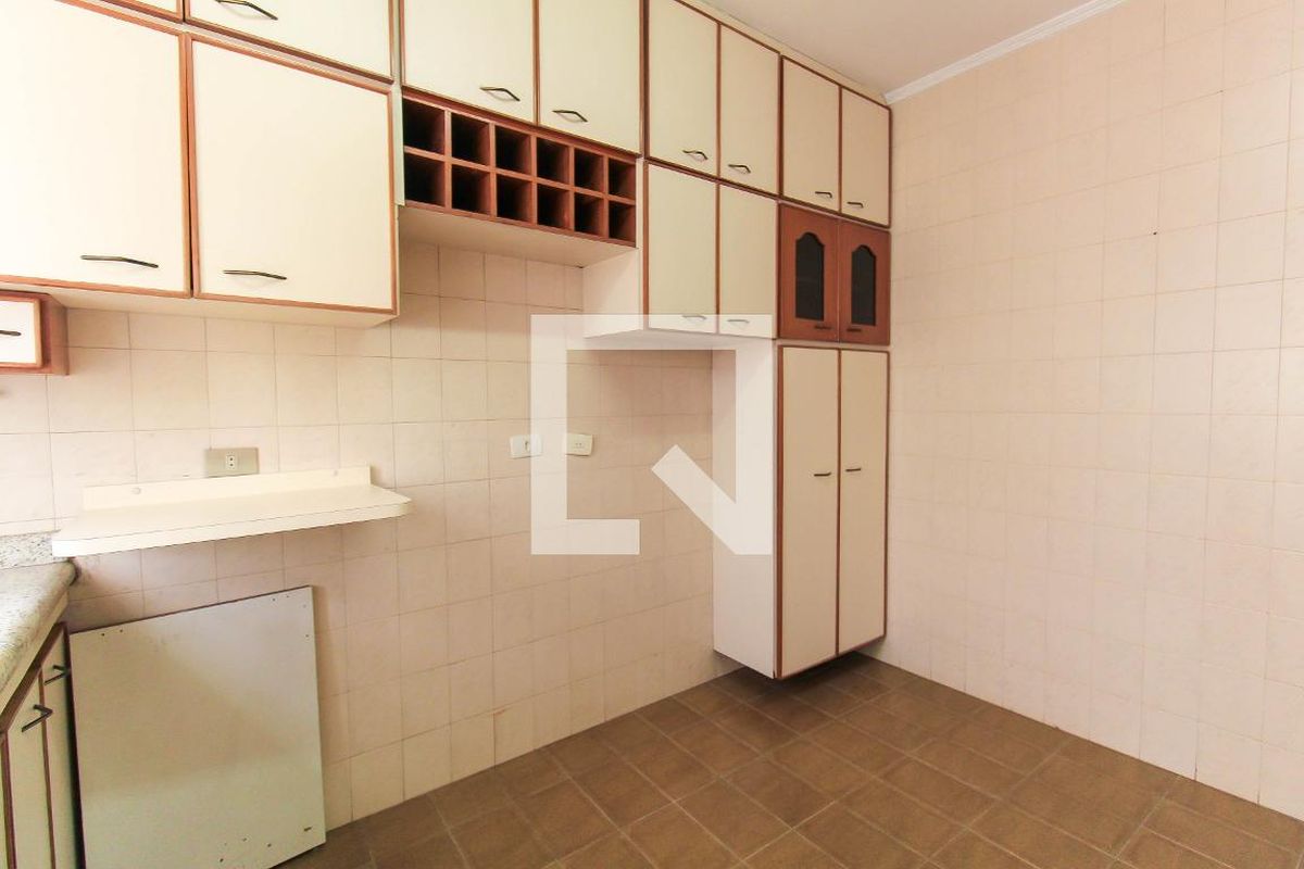Casa, 3 quartos, 250 m² - Foto 43