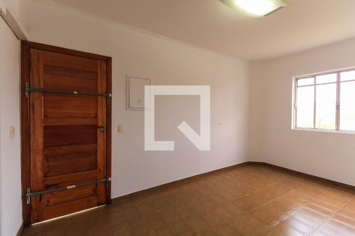 Casa, 3 quartos, 250 m² - Foto 38