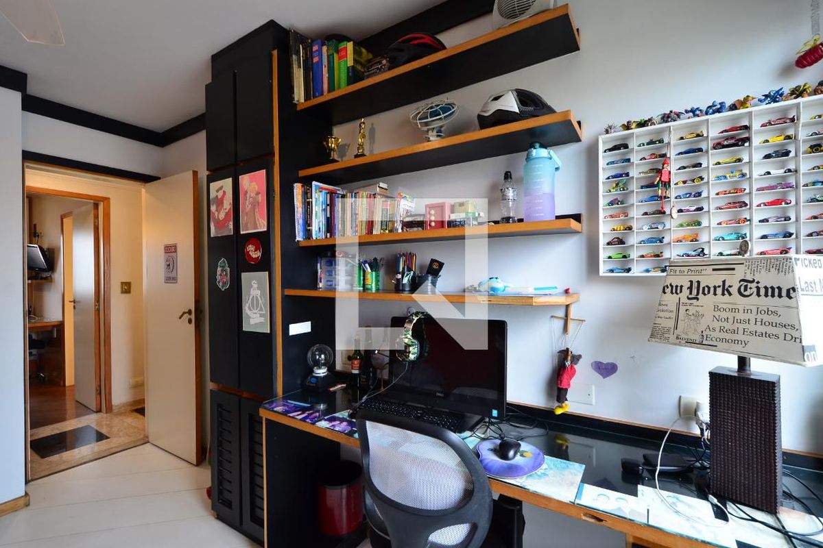 Cobertura, 4 quartos, 220 m² - Foto 35