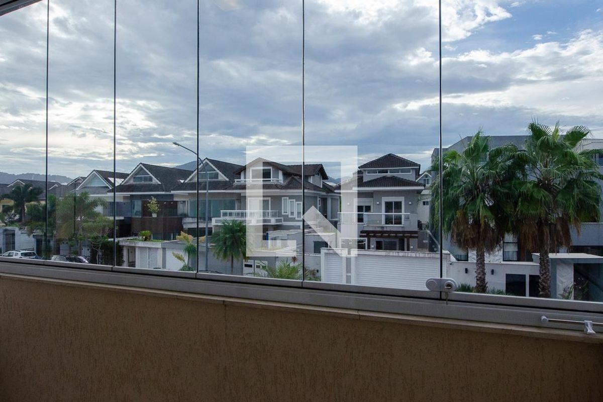 Casa, 4 quartos, 293 m² - Foto 60