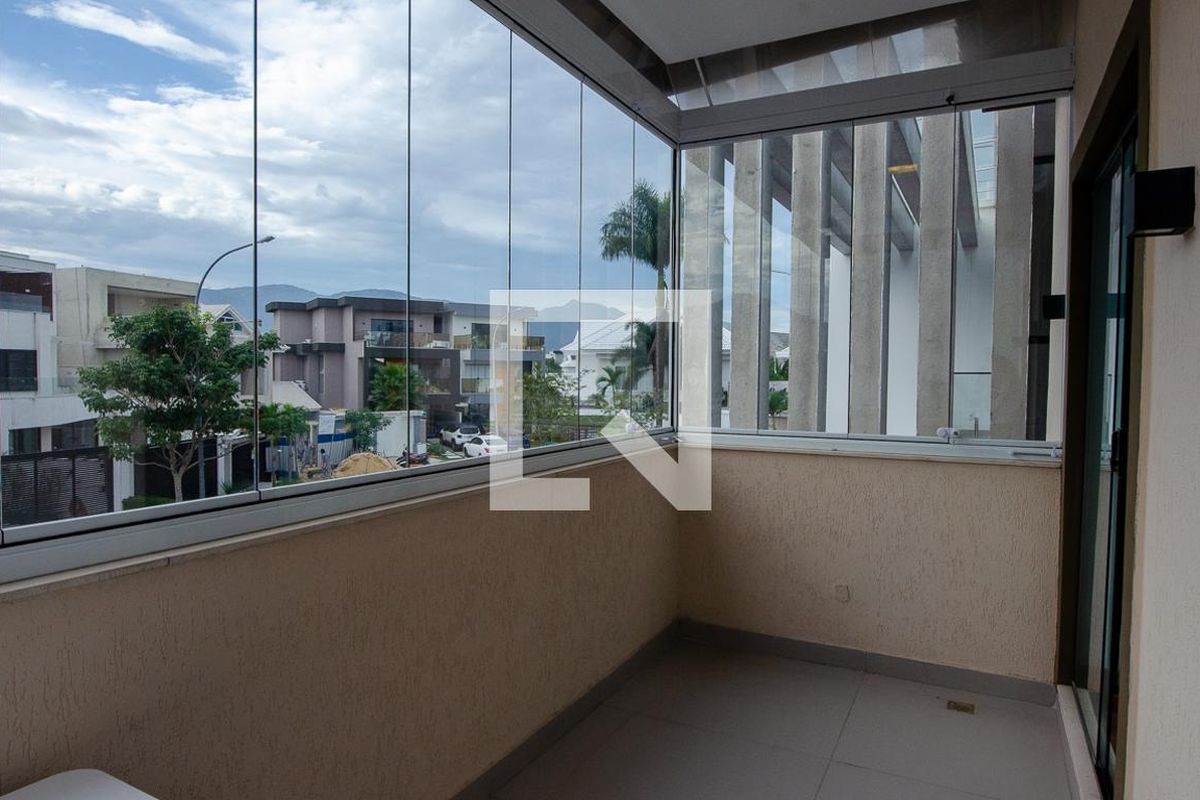Casa, 4 quartos, 293 m² - Foto 58