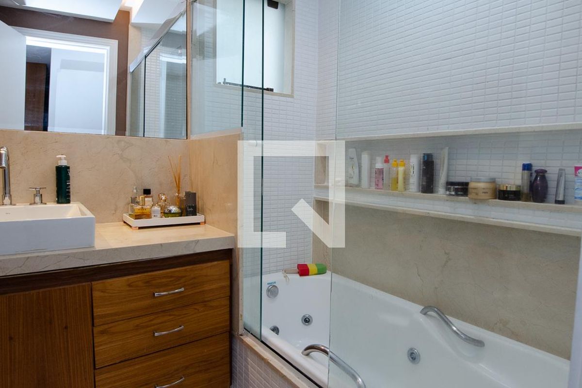 Casa, 4 quartos, 293 m² - Foto 56